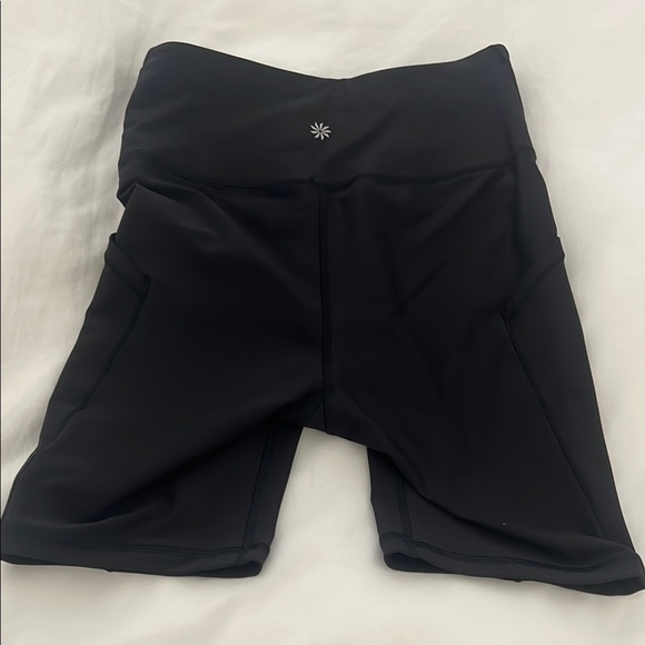 Athleta Interval Stash High Rise 7" Short Black XS - Picture 3 of 5